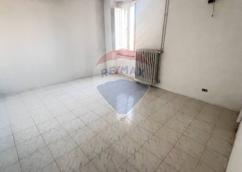 Stanza vuota - Casa semi indipendente Piazza Dei Caduti, Matrice - foto 32