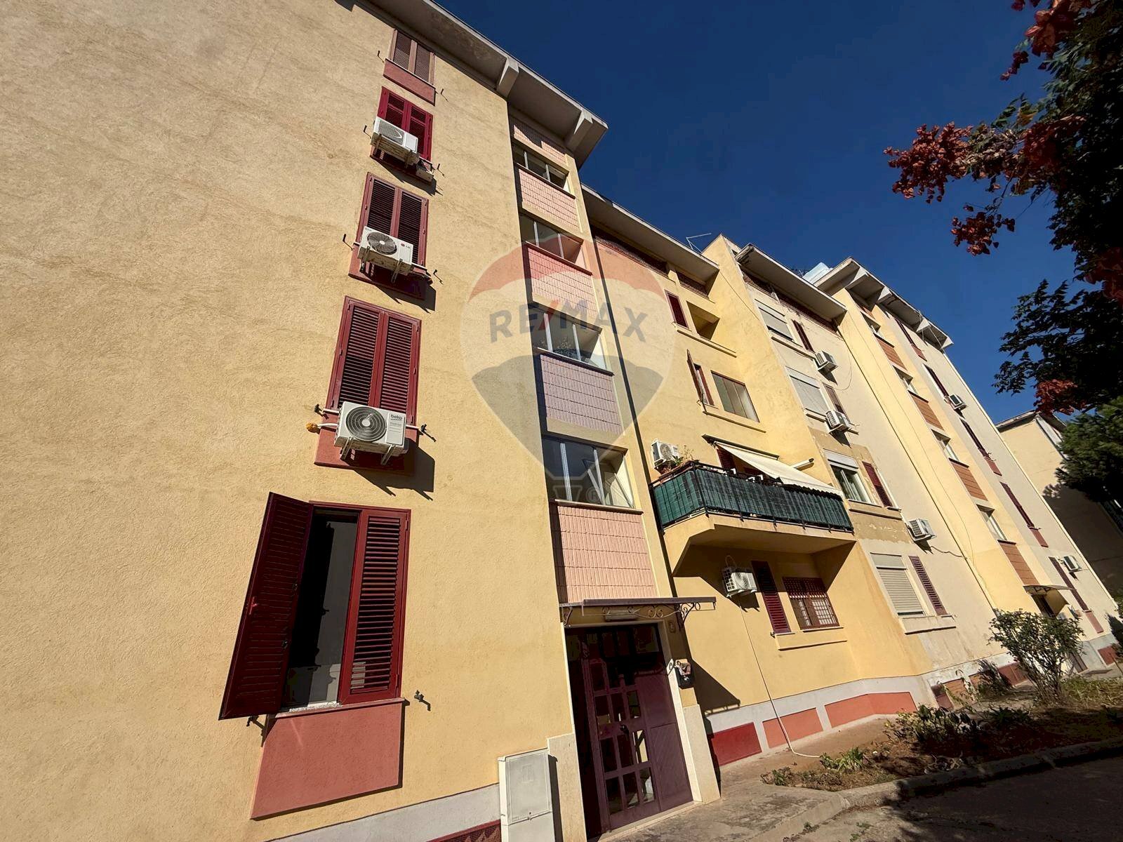 Edificio all\'aperto - Trilocale Via del Pellicano
 
7, Palermo - foto 1