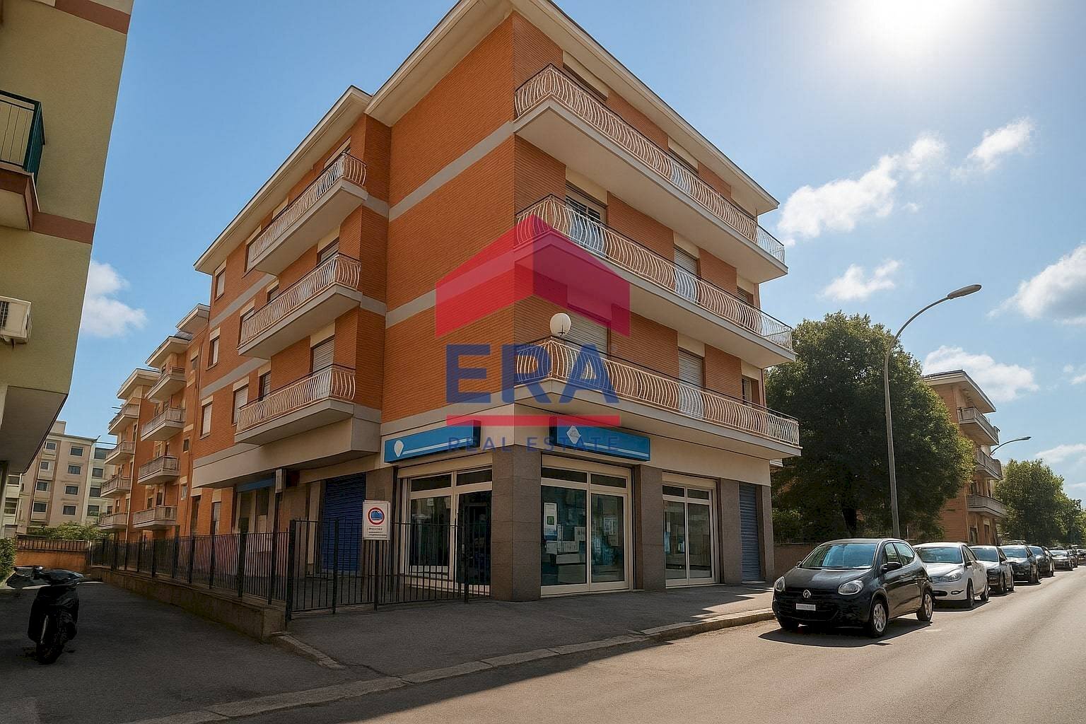 Foto 3 - Locale Commerciale Via Filippo Re
 
72, Pomezia - foto 3