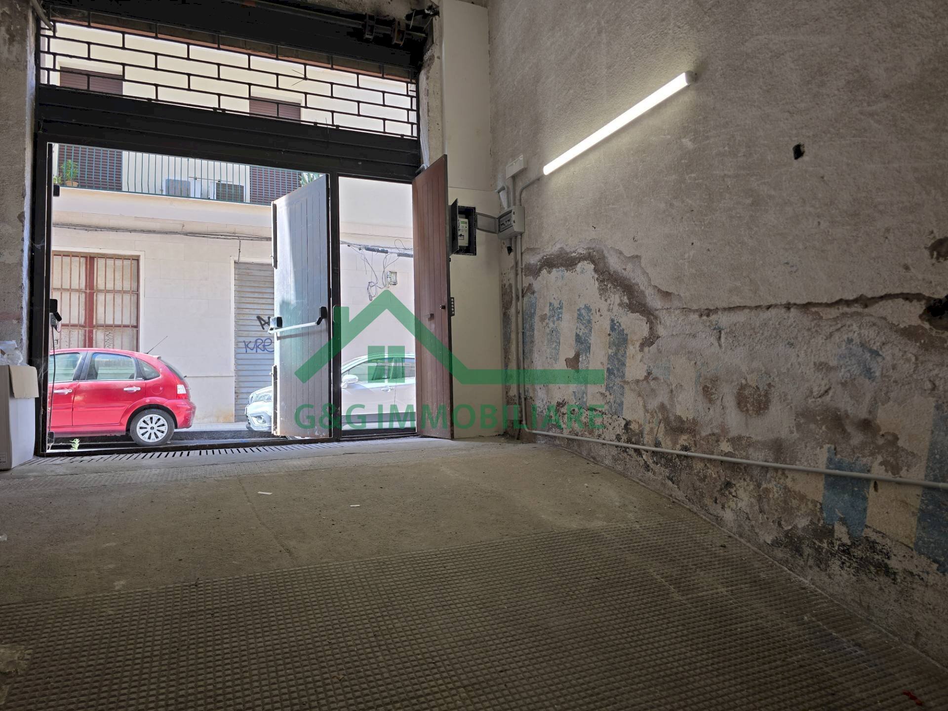 Foto 1 - Warehouse Via Tagliamento, Catania - photo 1