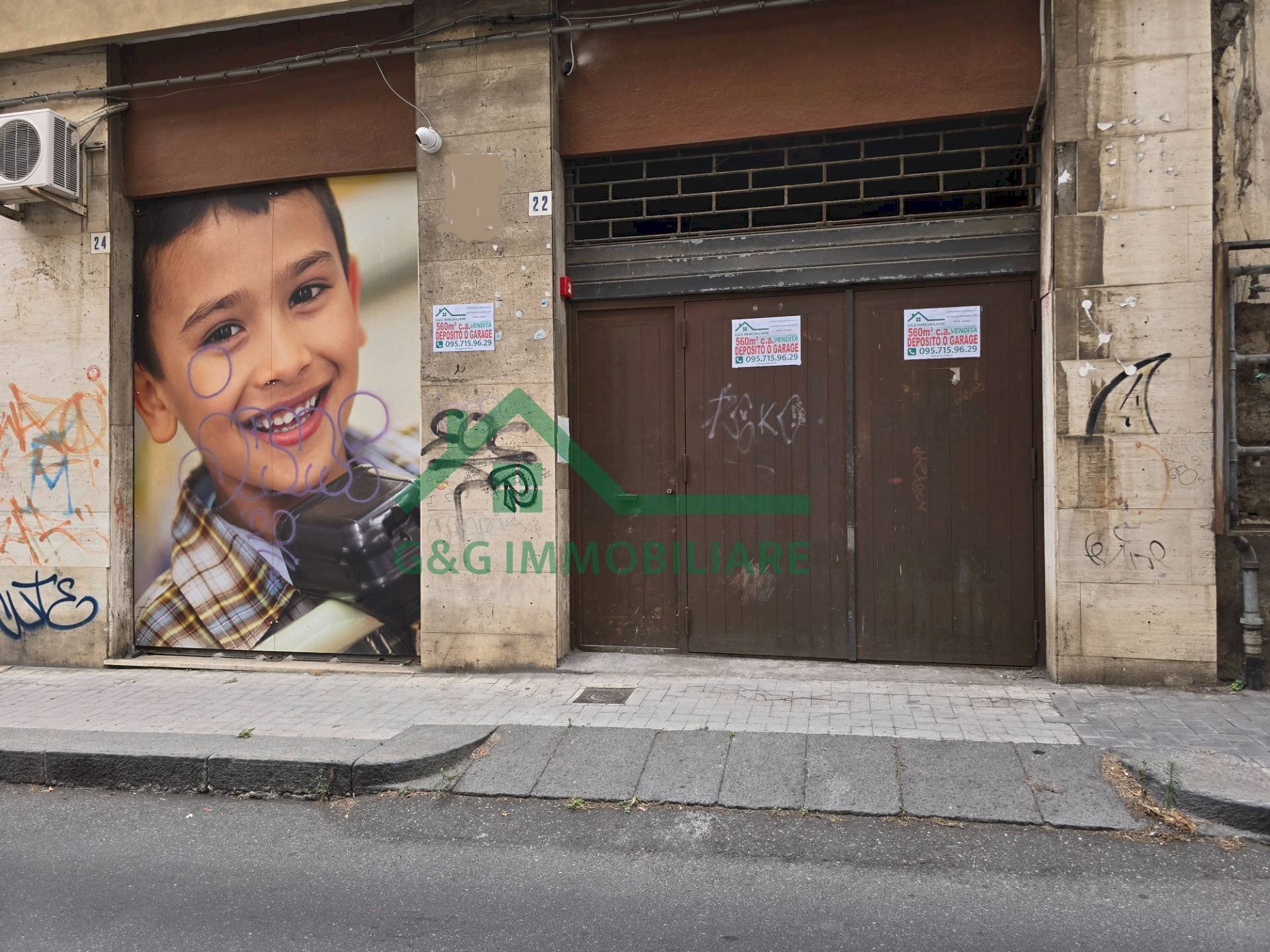 Foto 2 - Warehouse Via Tagliamento, Catania - photo 2