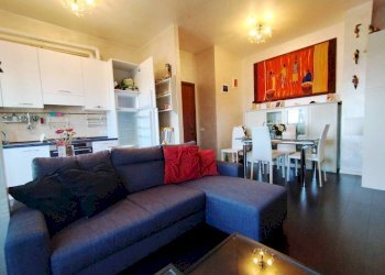 Salone - Three-room apartment via Pietro Mascagni, 1, Rho - photo 5