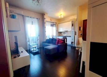 Salone - Three-room apartment via Pietro Mascagni, 1, Rho - photo 6