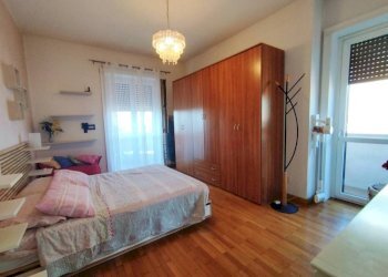 Camera da letto - Three-room apartment via Pietro Mascagni, 1, Rho - photo 24