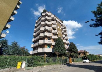 Facciata - Three-room apartment via Pietro Mascagni, 1, Rho - photo 28