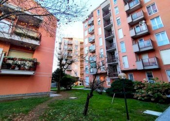 Facciata - Quadrilocale viale Lombardia, 246, Monza - foto 31