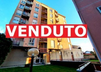 Facciata - Quadrilocale viale Lombardia, 246, Monza - foto 1