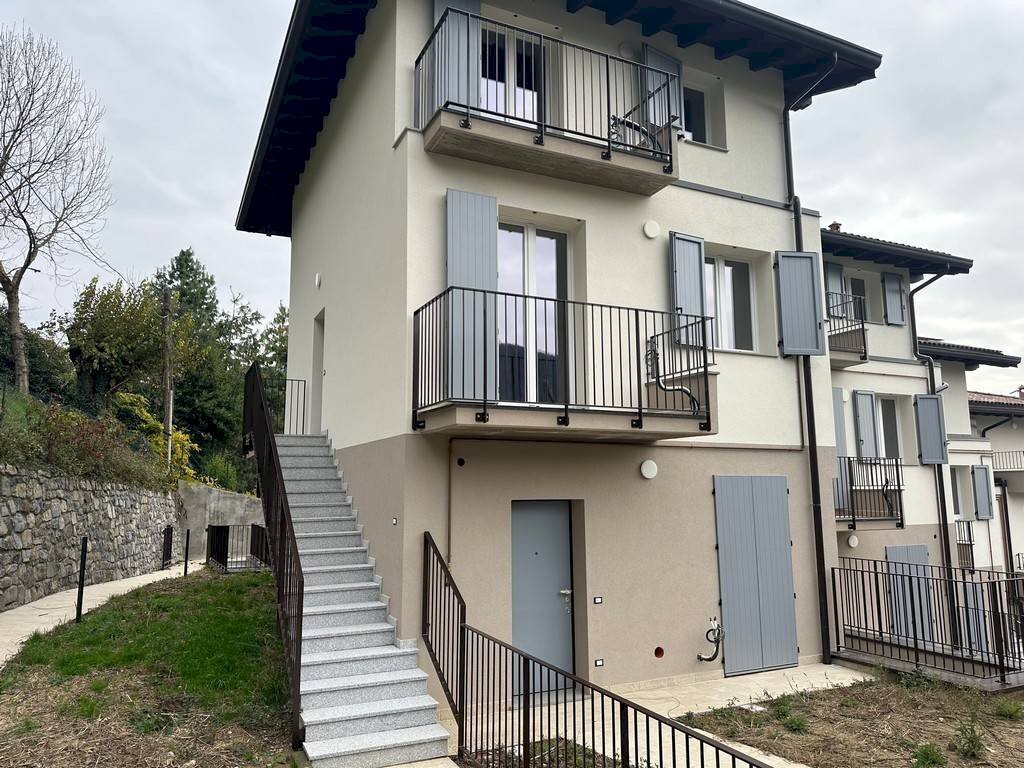 Facciata - Two-room apartment via Montegrappa, Vigano San Martino - photo 1