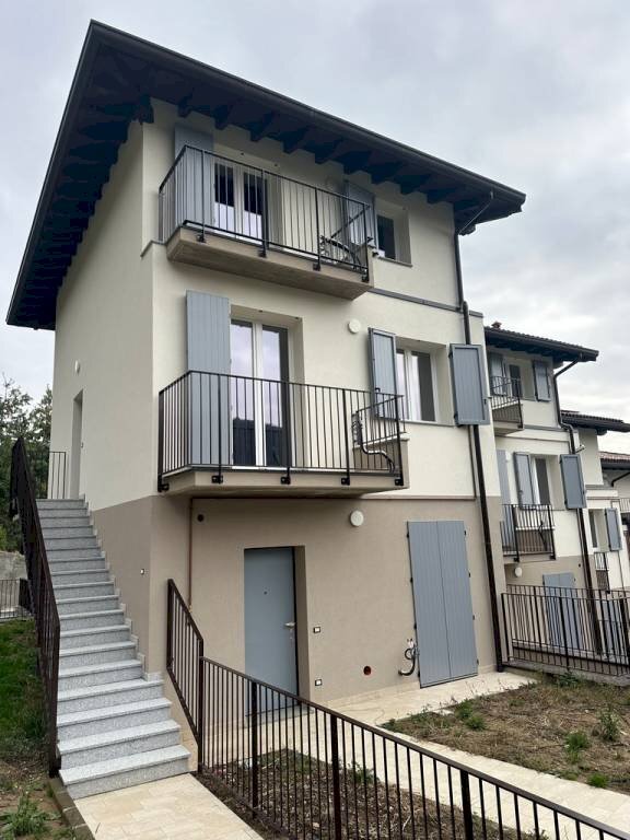 Facciata - Two-room apartment via Montegrappa, Vigano San Martino - photo 2