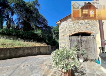 Cortile interno - Rustico via di Buriano, Quarrata - foto 18