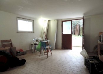 Cantina - Appartamento via Servio Tullio, 28, Fara in Sabina - foto 18