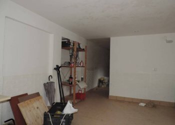 Cantina - Appartamento via Servio Tullio, 28, Fara in Sabina - foto 19