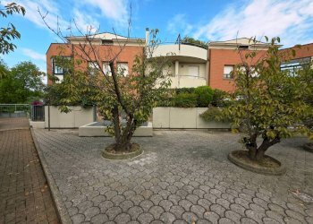 Cortile interno - Four-room apartment via Mohandas Karamchand Gandhi, SN, Collecchio - photo 29
