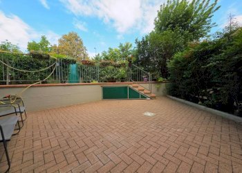 Cortile interno - Four-room apartment via Mohandas Karamchand Gandhi, SN, Collecchio - photo 31