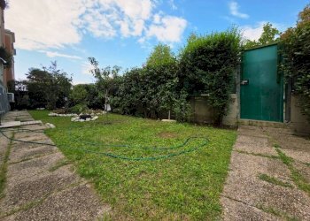 Giardino - Four-room apartment via Mohandas Karamchand Gandhi, SN, Collecchio - photo 33