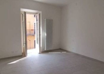 Camera da letto - Trilocale via Lucia Deninotta, Mondovì - foto 9