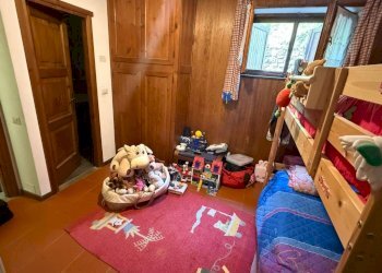 Camera da letto - Quadrilocale via Roma, 126, Frabosa Soprana - foto 11