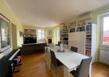 Interni - Quadrilocale via Piani, Carasco - foto 3