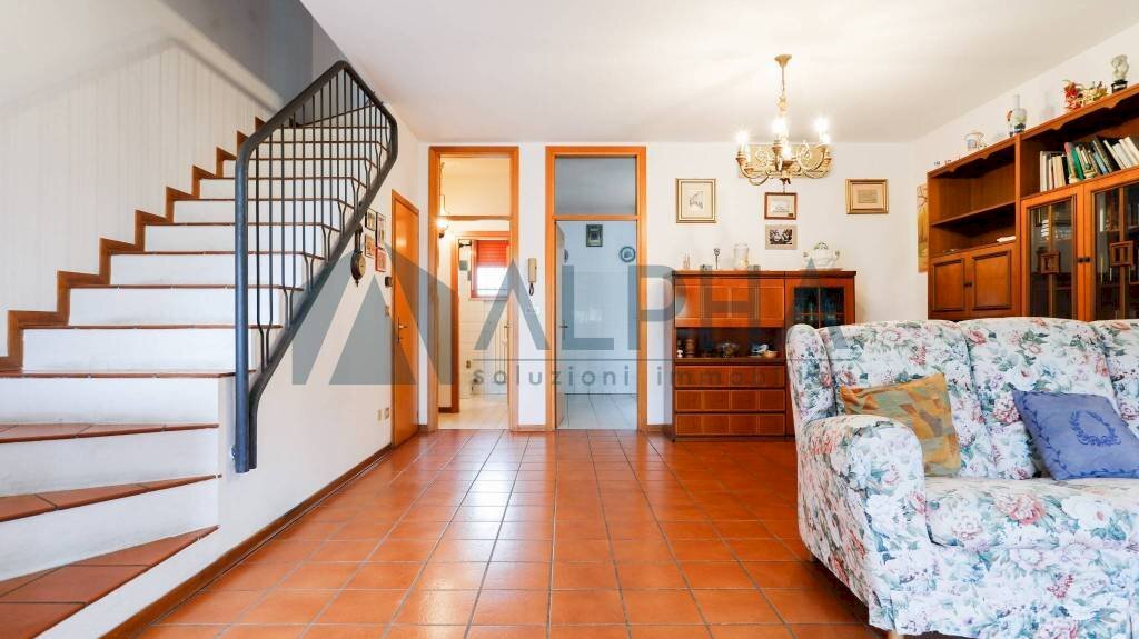 Salone - Villa via Piero Calamandrei, Forlì - foto 2