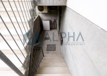 Scala - Villa via Piero Calamandrei, Forlì - foto 8