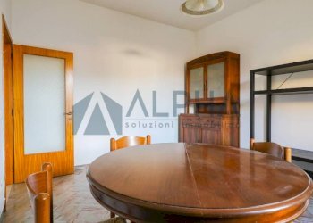 Camera da letto - Trilocale piazza Guglielmo Marconi, 8, Dovadola - foto 5