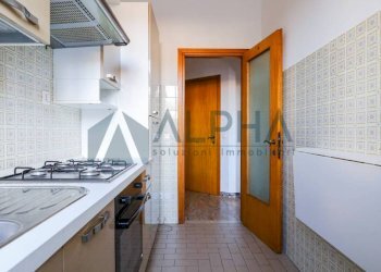 Cucina - Trilocale piazza Guglielmo Marconi, 8, Dovadola - foto 7