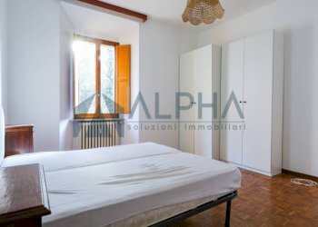 Camera da letto - Trilocale piazza Guglielmo Marconi, 8, Dovadola - foto 11