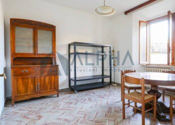 Salone - Trilocale piazza Guglielmo Marconi, 8, Dovadola - foto 4