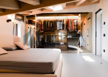 Interno non residenziale - Villa via del Tesoro, Forlì - foto 24