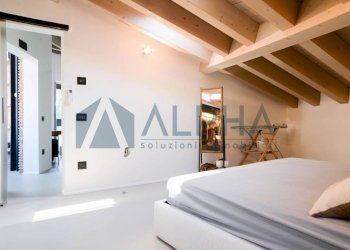 Camera da letto - Villa via del Tesoro, Forlì - foto 25