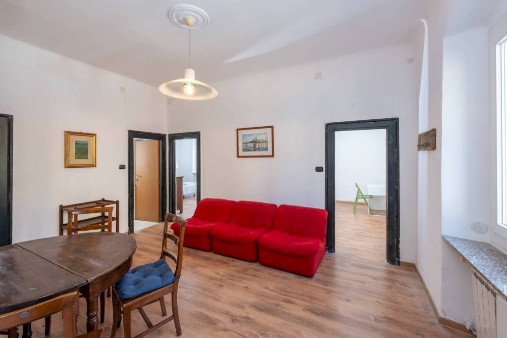 Salone - Four-room apartment via Fereggiano, 39, Genova (neighborhood Marassi) - photo 1