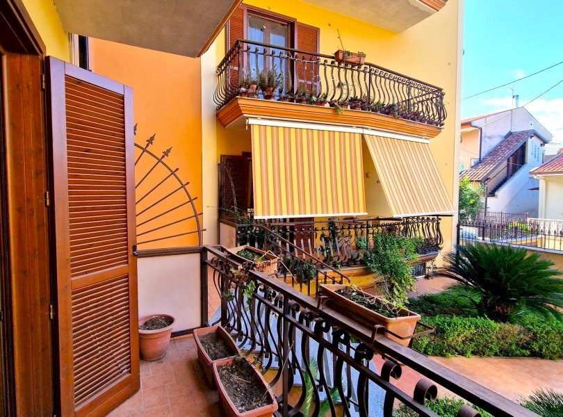 Appartamento Carinola - foto 1