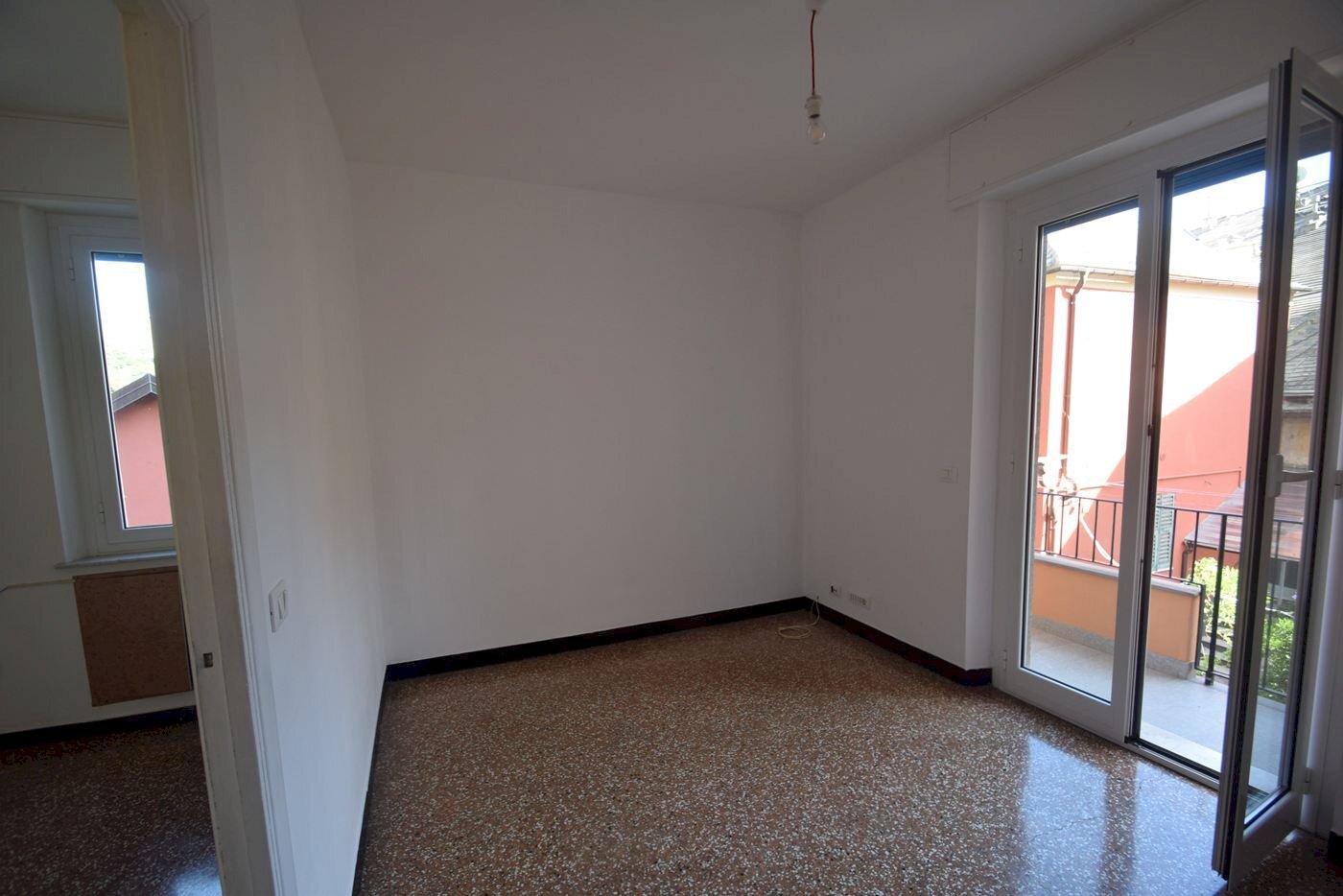 Quadrilocale Via al Santuario delle Grazie, Genova (zona Voltri) - foto 2