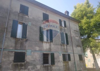 Casale Via Pioppa, 14/16 
 Disvetro, Cavezzo - foto 2