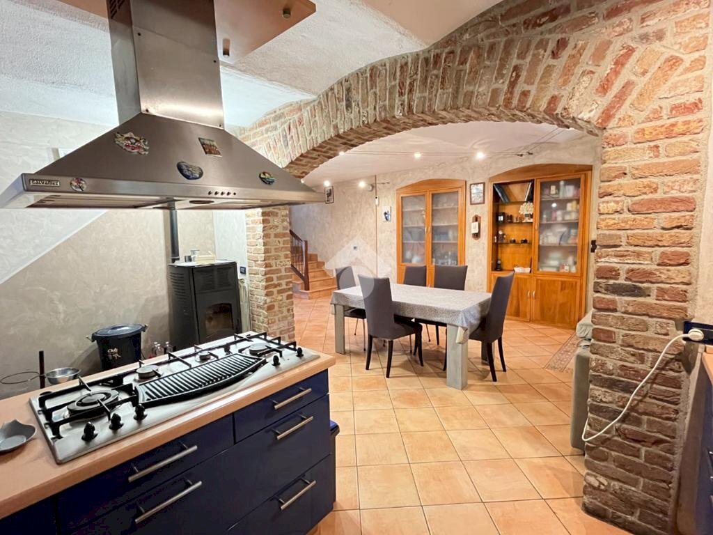 Villa Via Bruna, San Francesco al Campo - photo 1