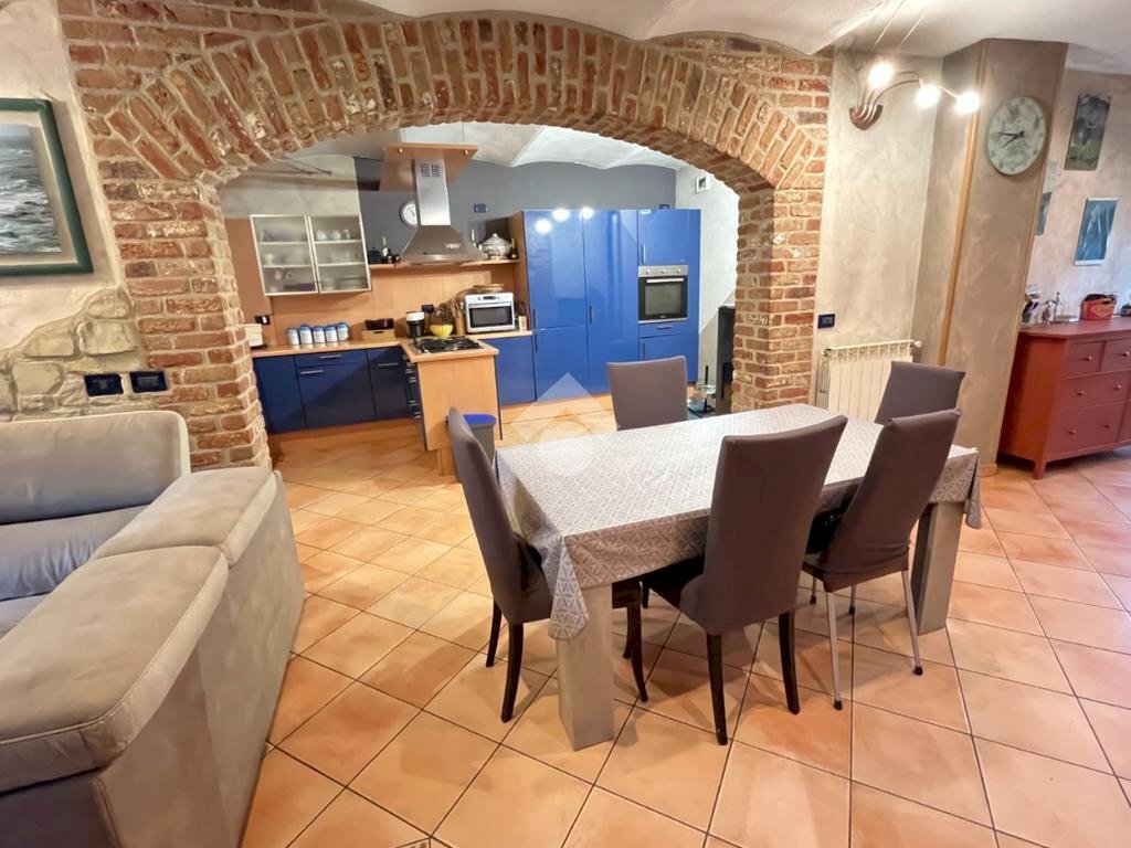 Villa Via Bruna, San Francesco al Campo - photo 3