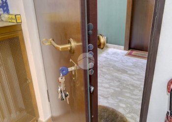Four-room apartment Via Cristoforo Colombo, Piossasco - photo 10