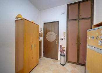 Four-room apartment Via Cristoforo Colombo, Piossasco - photo 12