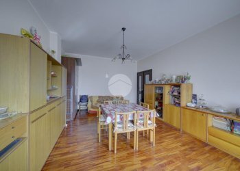 Four-room apartment Via Cristoforo Colombo, Piossasco - photo 14