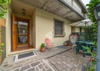 Terraced Villa Via Lazzaro Lodovico Zamenhof, Formigine - photo 2