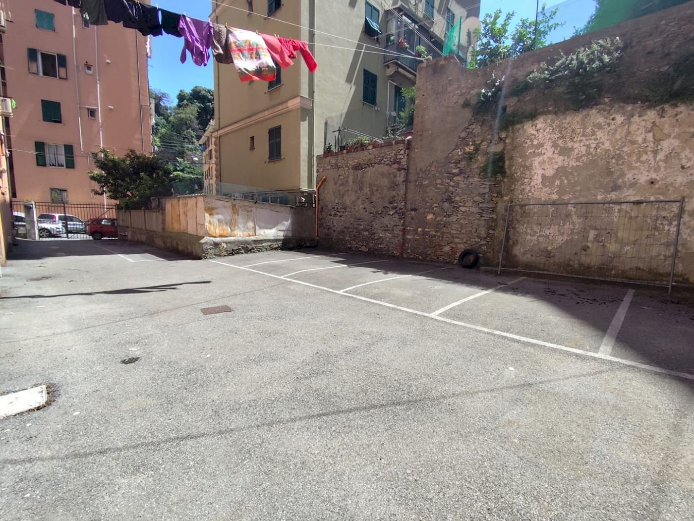 Locale Commerciale via Ratti, Genova - foto 1