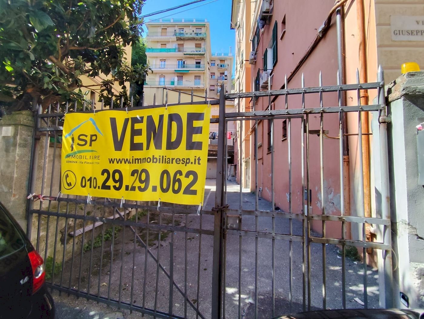 Locale Commerciale via Ratti, Genova - foto 3