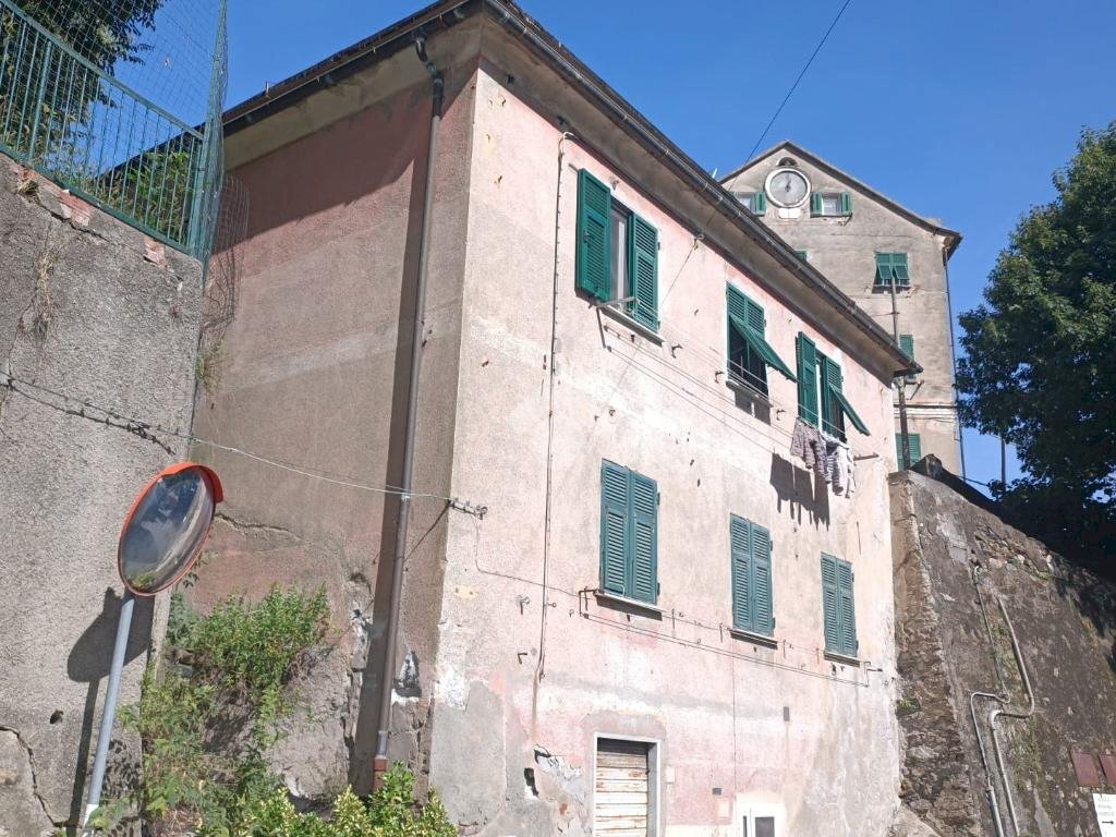 Quadrilocale Via fabbriche, Genova (zona Voltri) - foto 1