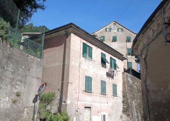 Quadrilocale Via fabbriche, Genova (zona Voltri) - foto 3