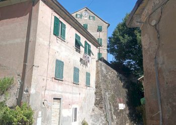 Quadrilocale Via fabbriche, Genova (zona Voltri) - foto 6