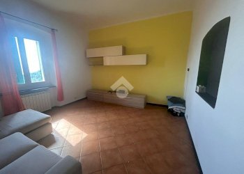 Trilocale Via Cima di S. Pantaleo, Genova (zona Staglieno) - foto 14