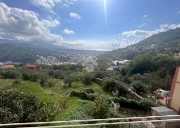 Trilocale Via Cima di S. Pantaleo, Genova (zona Staglieno) - foto 23