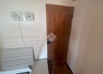 Trilocale Via Cima di S. Pantaleo, Genova (zona Staglieno) - foto 33