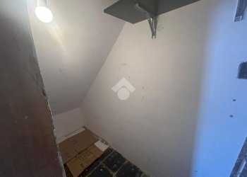 Trilocale Via Cima di S. Pantaleo, Genova (zona Staglieno) - foto 35