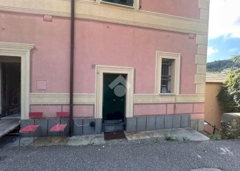 Trilocale Via Cima di S. Pantaleo, Genova (zona Staglieno) - foto 43